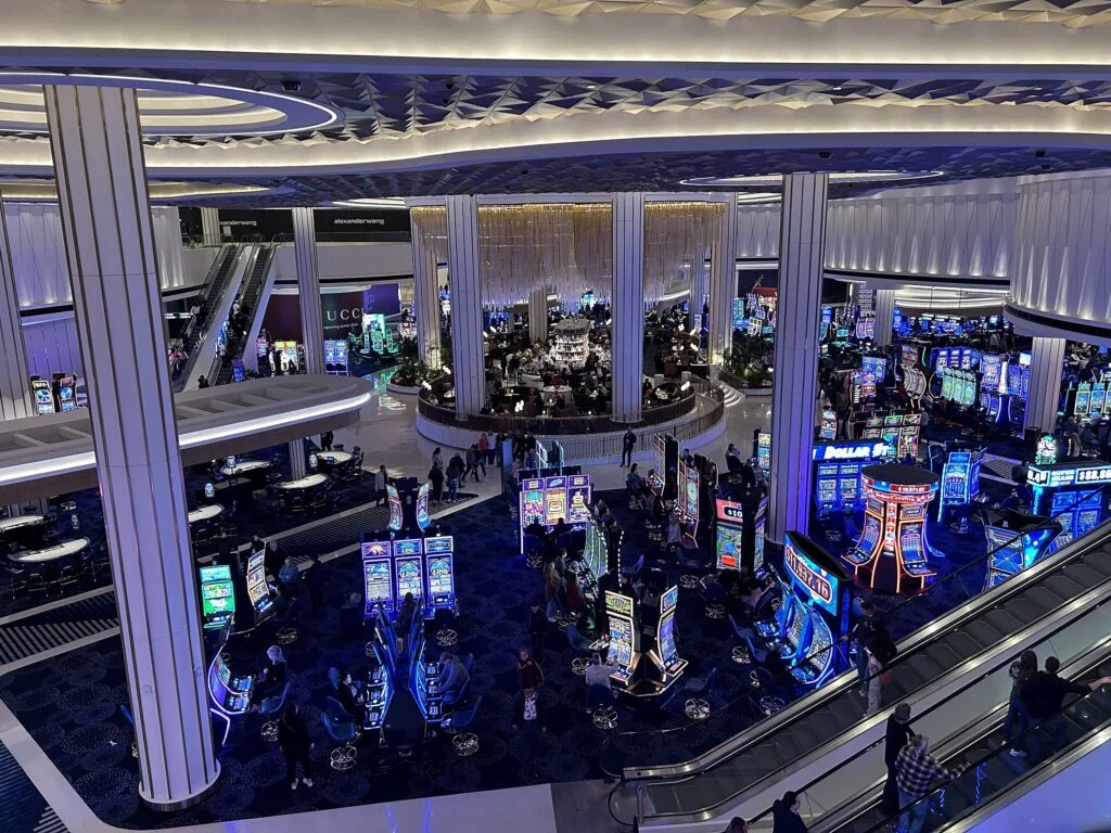 Luksusowy resort i kasyno Fontainebleau