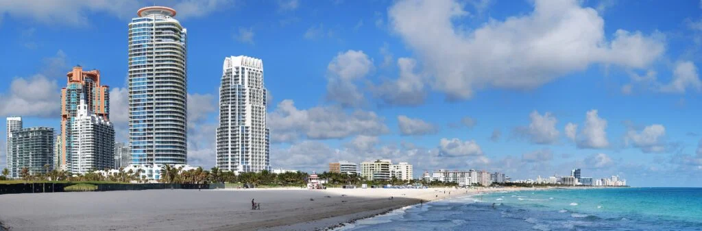Panoramiczny obraz South Beach, południowego krańca Miami Beach w Miami na Florydzie